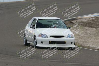 media/Dec-19-2025-Lucky Dog Racing (Fri) [[3b7b1b5fc8]]/Beginner/Session 4 Turn 2 3 Speed Pan/